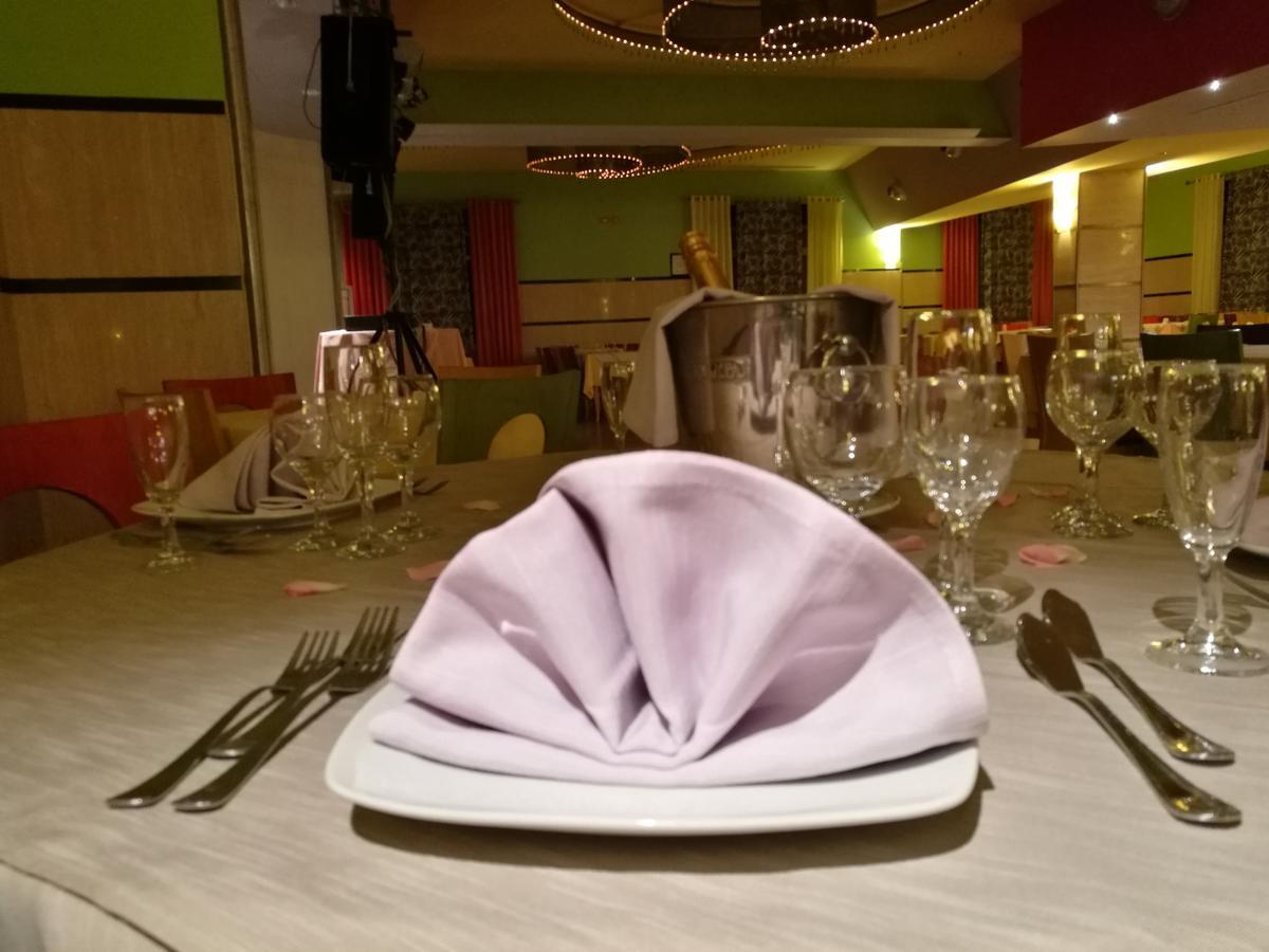 Hotel Royal Cattafi San Filippo del Mela Buitenkant foto